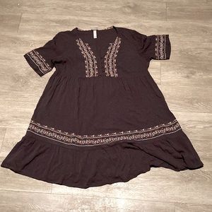 Knox Rose Embroidered Dress - Medium